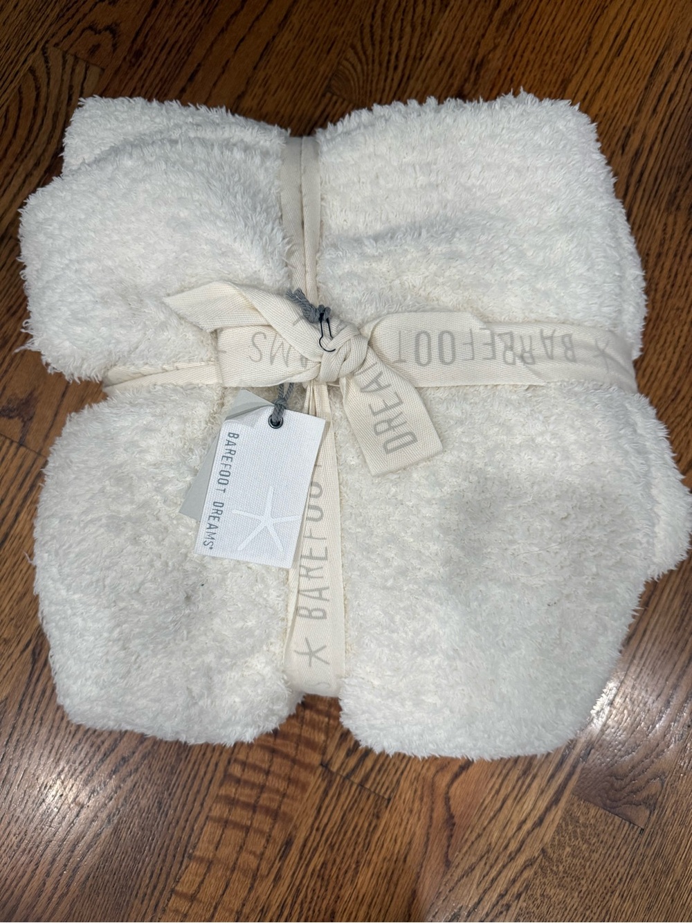 Barefoot Dreams CozyChic Throw Blanket Cream 54x72 NWT